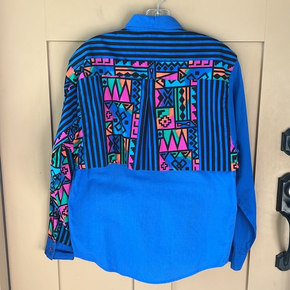 Wrangler Vintage Women’s M Aztec Print Royal Blue Long Sleeve Western Shirt - Picture 5 of 6